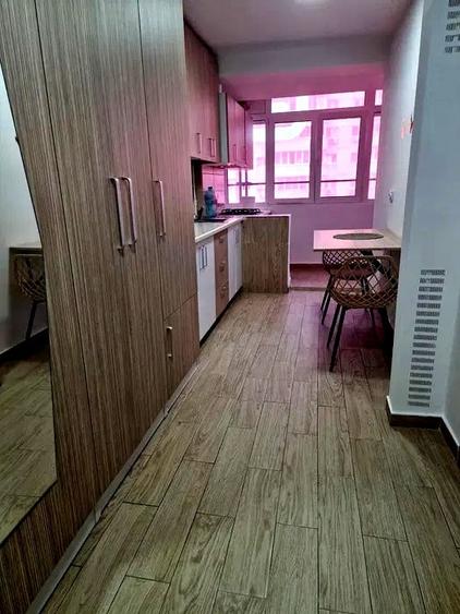 Apartament cu 2 camere semidecomandat, mobilat în Ștefan cel Mare