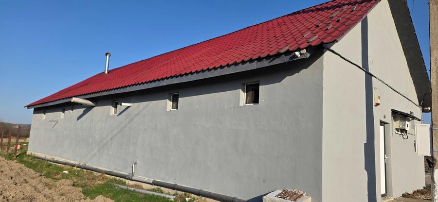 Spațiu comercial, de 220 mp, în Popești