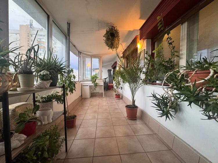 Apartament cu 2 camere semidecomandat, mobilat în Dorobanți