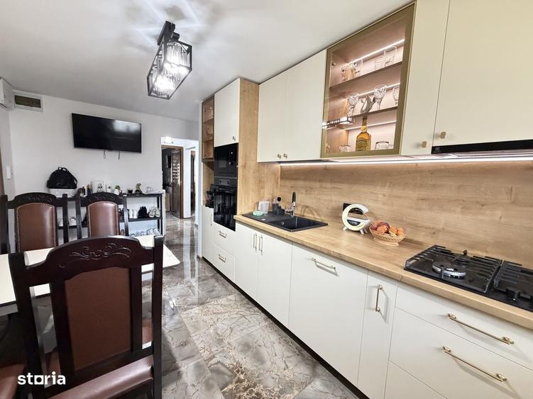 Apartament cu 3 camere decomandat în Central