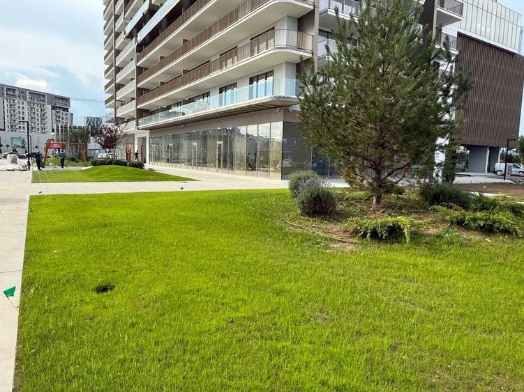 Spațiu comercial, de 60 mp, în Central
