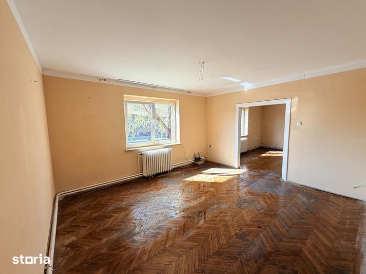 Casă cu 3 camere cu Teren 252 Mp în Șega