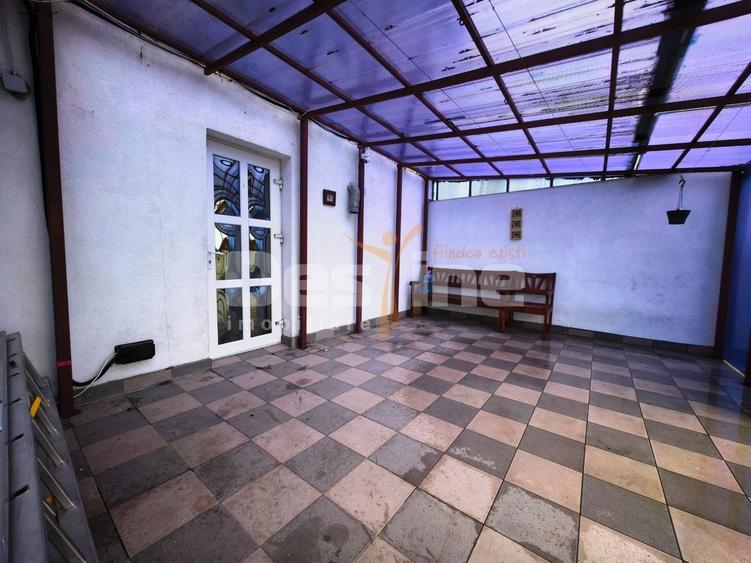 Casă individuală cu 5 camere cu Canalizare în Bălteni