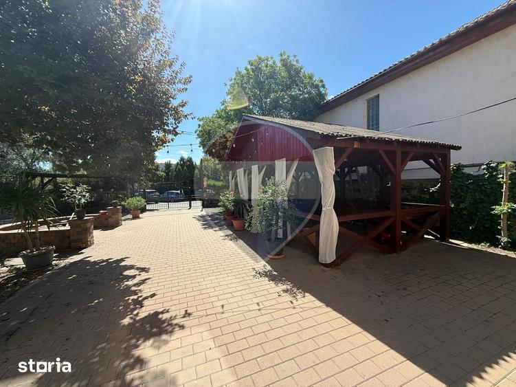Spațiu comercial, de 300 mp, în Nord
