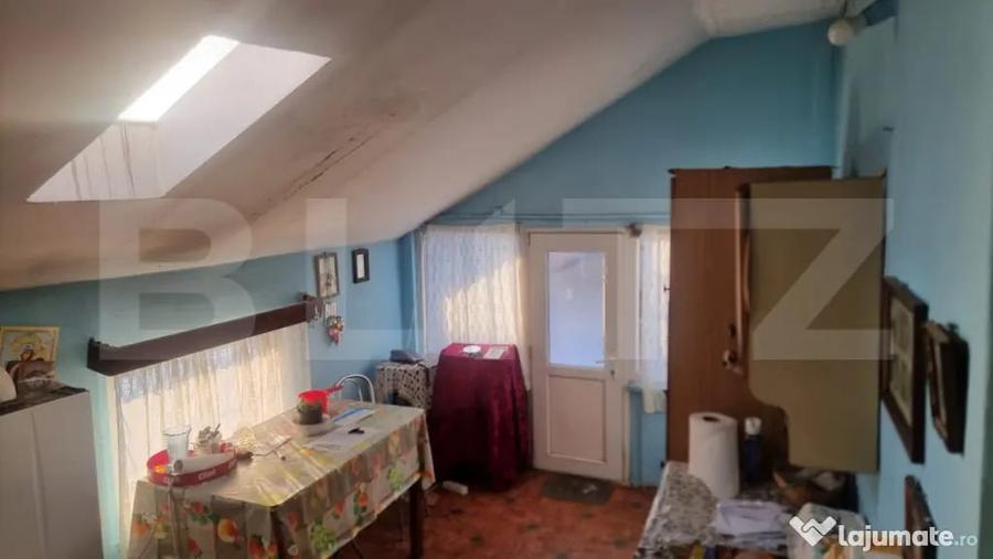 Casa de vanzare in Lipane?ti teren 900 mp, 4 camere - 14