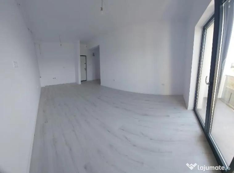 Garsonieră semidecomandată în Central