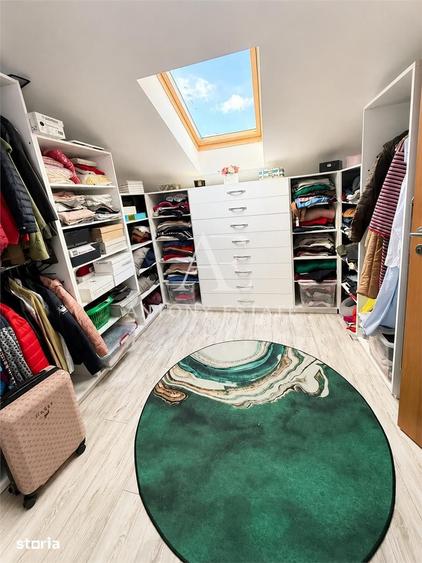 Apartament cu 3 camere în Iorga