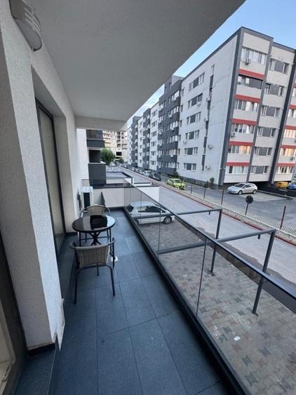 Apartament cu 2 camere decomandat, mobilat în Metalurgiei