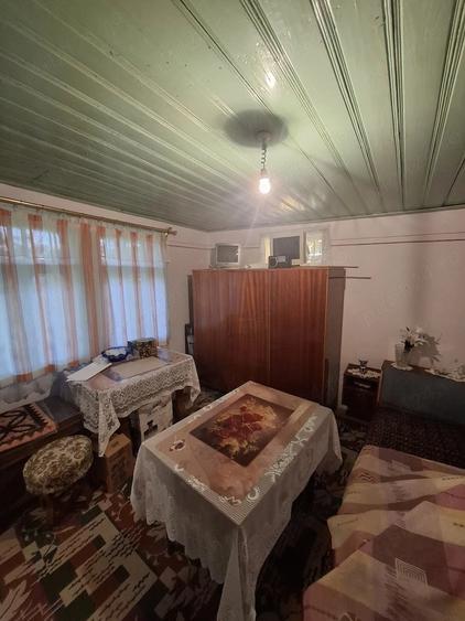 Casă cu Teren 2500 Mp în Gohor