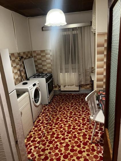 Apartament cu 2 camere semidecomandat în Șagului