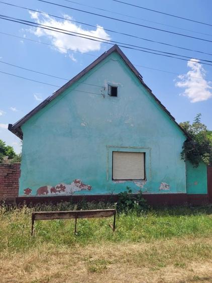 Casă cu 3 camere în Central