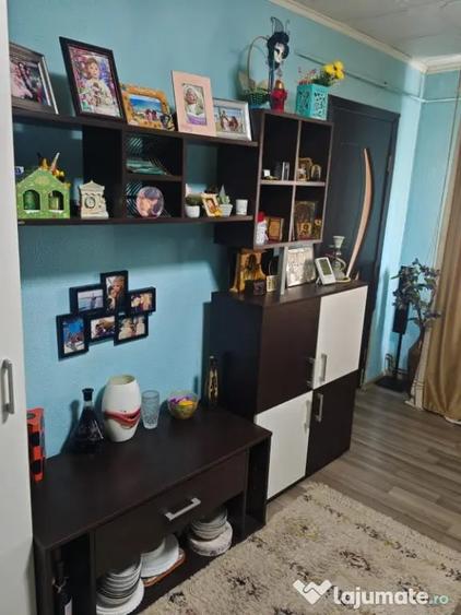 Apartament cu 2 camere decomandat în Faleză