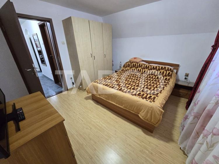 Apartament cu 2 camere decomandat, mobilat în Central