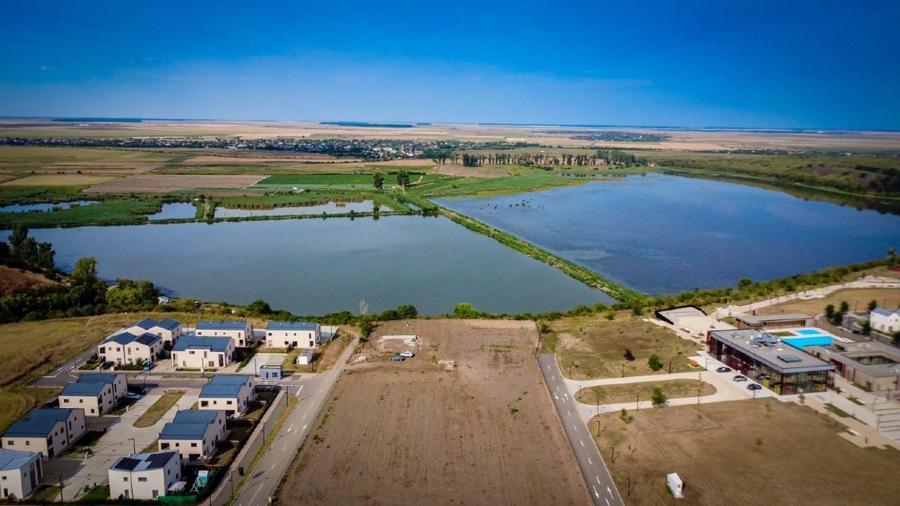 Teren Construcții intravilan de 6000 mp, în Frumușani