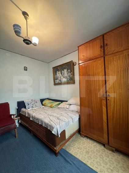 Apartament cu 3 camere decomandat, mobilat în Mărgeanului
