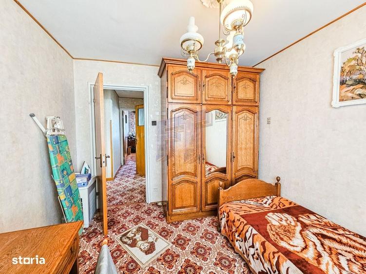 Apartament cu 4 camere în Vatra Luminoasă