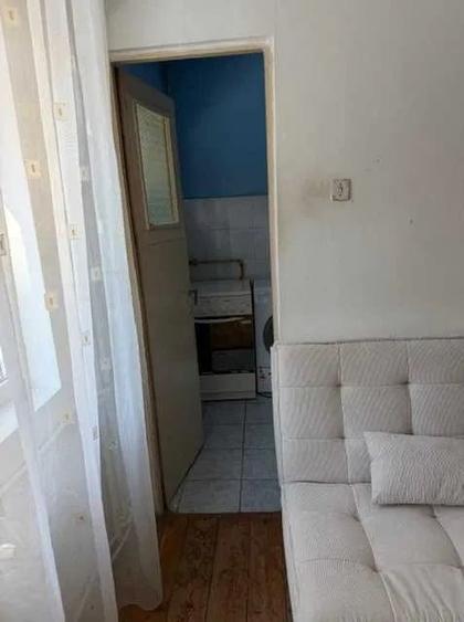 Garsonieră semidecomandată, mobilată în Gheorgheni