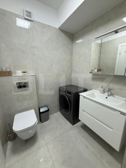 Apartament cu 2 camere decomandat, mobilat în Central
