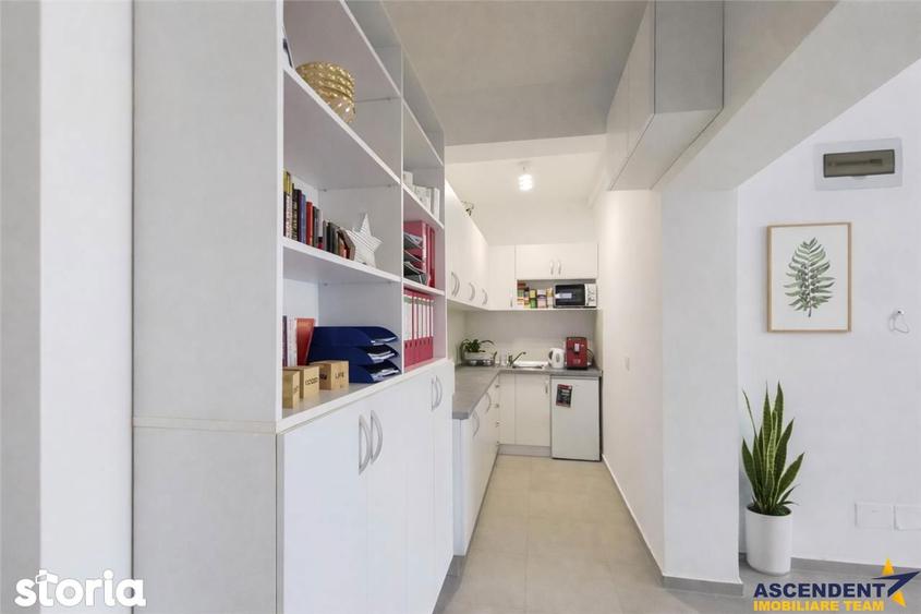 Apartament cu 4 camere în Libertății
