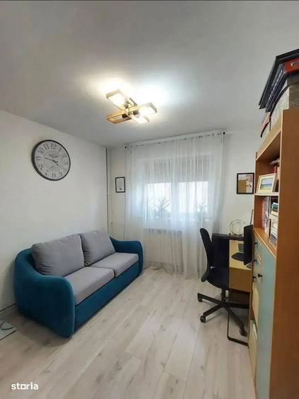 Apartament modern 3 camere metrou renovat complet centrala proprie - 1