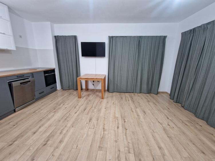 Apartament cu 2 camere semidecomandat în Copou