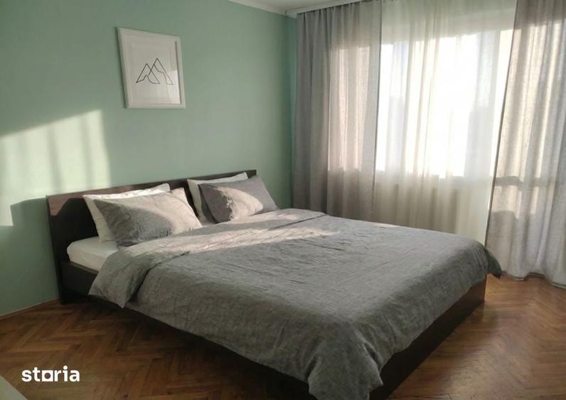 Apartament cu 3 camere decomandat în Săsar