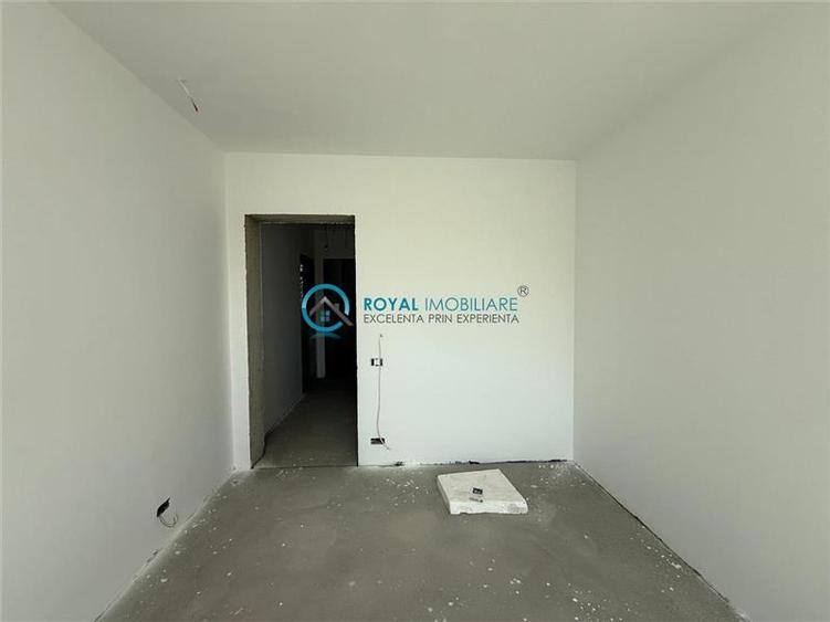 Royal Imobiliare - Vanzare apartament 3 camere zona Sud - 7