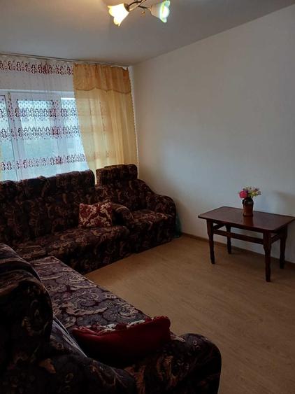 Apartament cu 2 camere semidecomandat în Nicolae Bălcescu