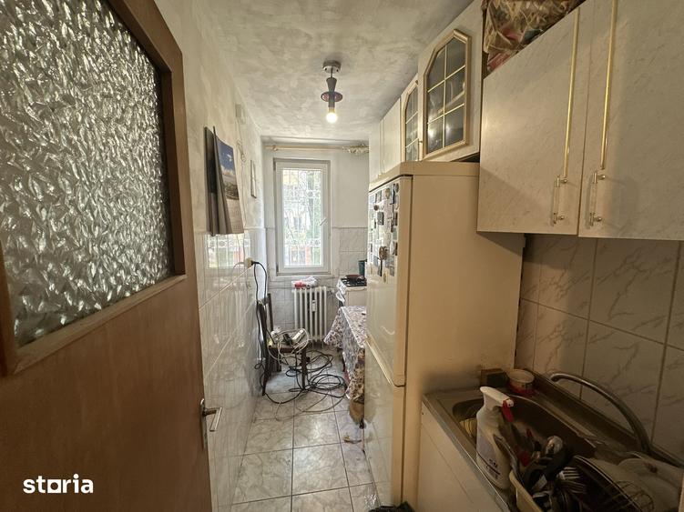 Garsonieră decomandată în Drumul Taberei