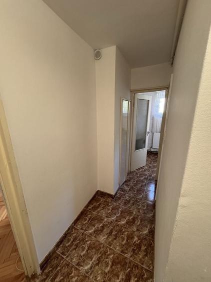 Garsonieră decomandată în Cetate