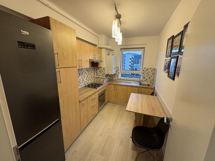 Apartament cu 2 camere decomandat în Central