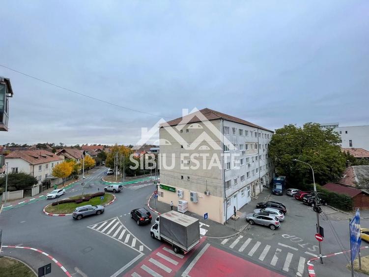 Apartament cu 2 camere decomandat, mobilat în Calea Dumbrăvii