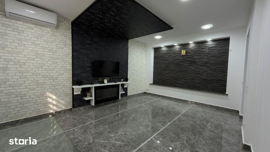 Apartament cu 3 camere decomandat în Centrul Civic
