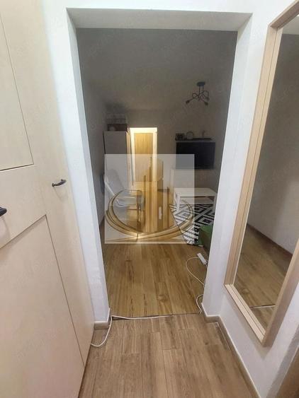 Apartament cu 2 camere semidecomandat, mobilat în Brâncoveanu