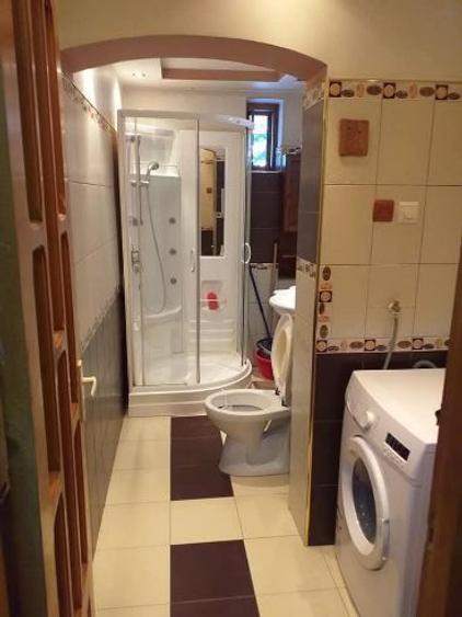 Apartament cu 3 camere semidecomandat în Cotroceni