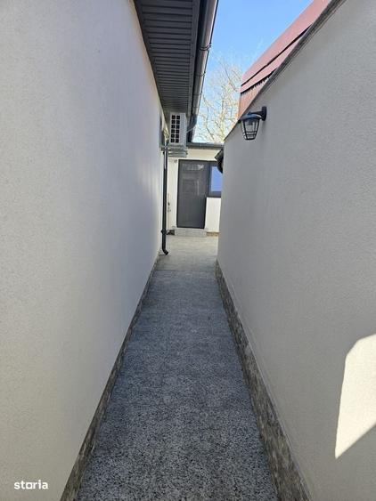 Casa deosebita in Valu lui Traian aproape de soseaua nationala - 4