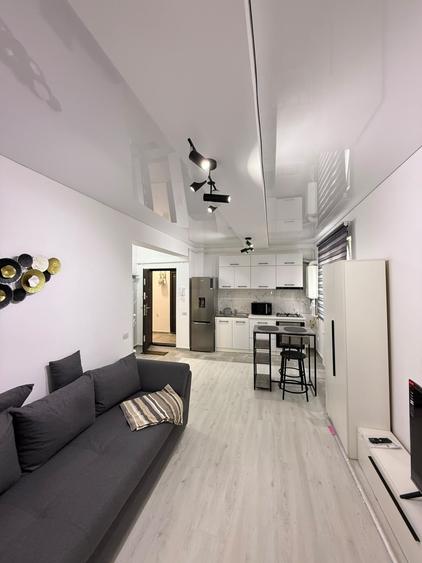 Apartament cu 2 camere decomandat în Militari