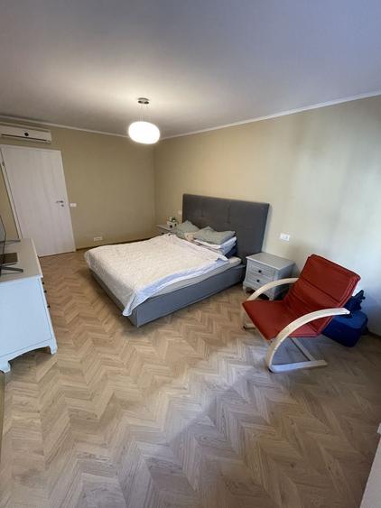 Piața Sf. Gheorghe | Decomandat | Renovat | Centrală proprie | Boxă 16 mp - 8