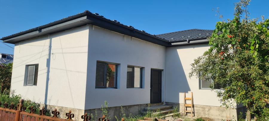 Casă individuală cu 2 camere cu Canalizare în Berceni