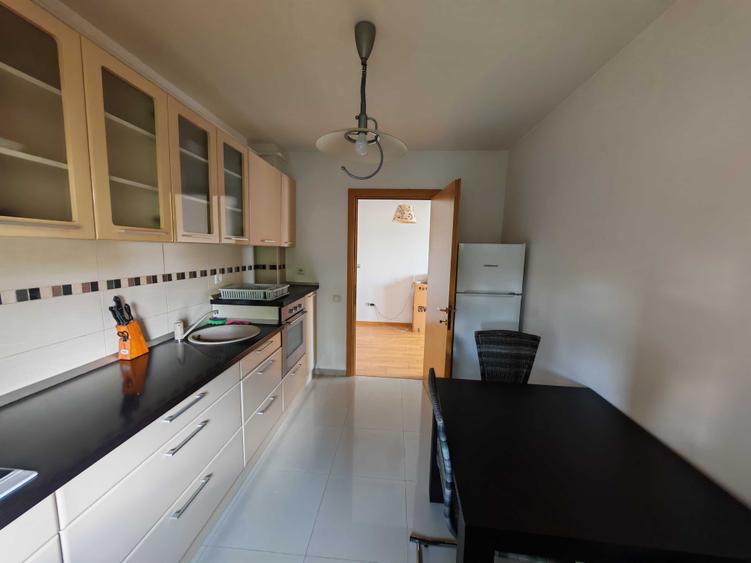 Inchiriez apartament 2 camere Tractorul - 6