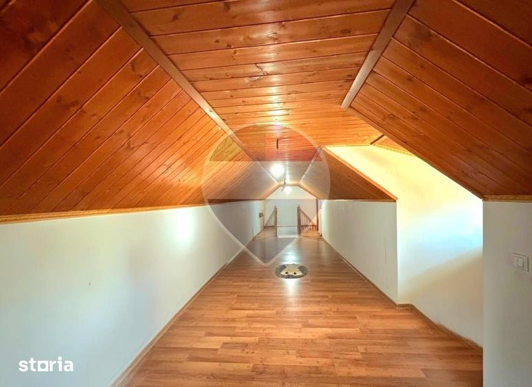 Casă cu 4 camere cu Teren 4204 Mp în Tătărăști
