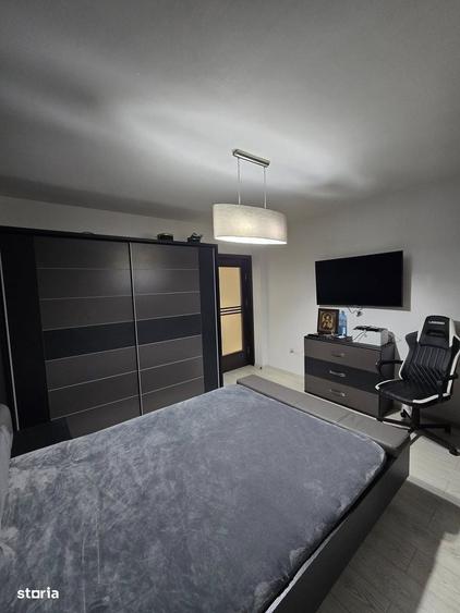 Casă cu 4 camere cu Teren 260 Mp în Chercea