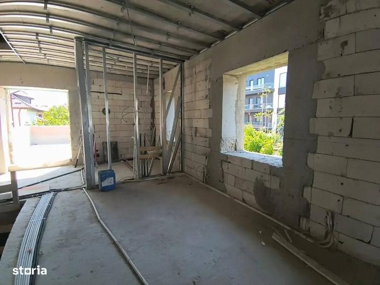 Casă cu 4 camere cu Teren 370 Mp în Dorobanți