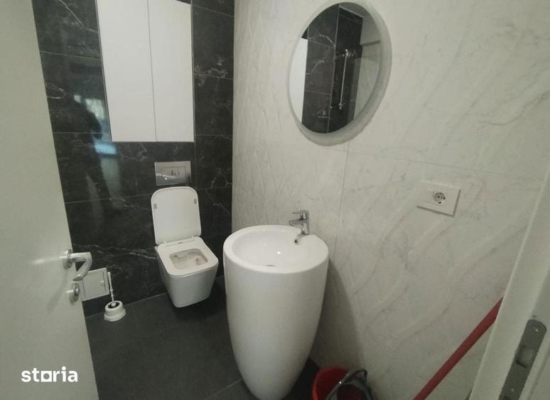 Apartament cu 2 camere în Podu Roș