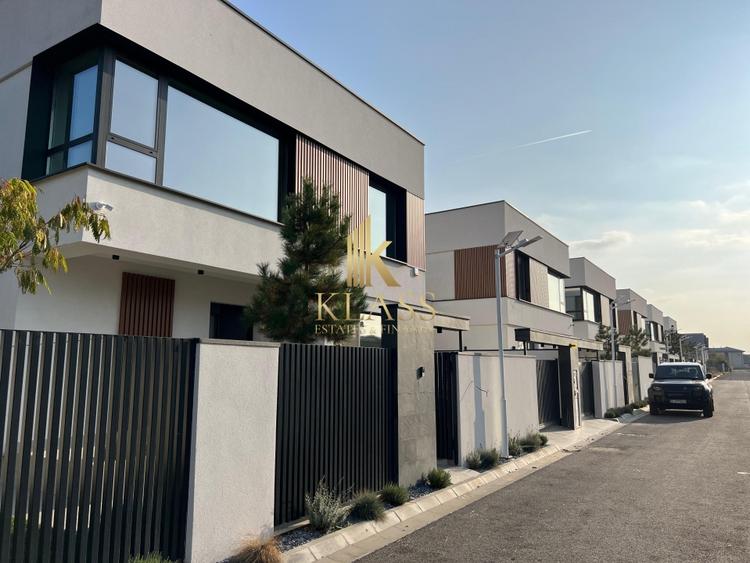 Casă individuală cu 5 camere cu Garaj în Otopeni
