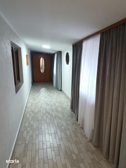 Casă cu 7 camere cu Teren 5200 Mp în Rădăuți