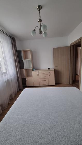 Apartament cu 2 camere decomandat în Bucium