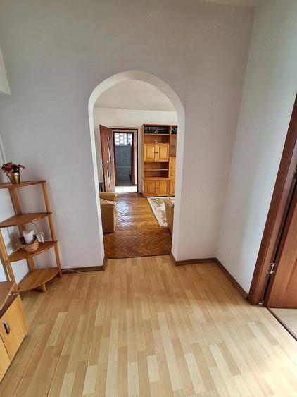 Apartament cu 2 camere semidecomandat în Ultracentral