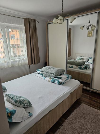 Apartament cu 2 camere decomandat în Malul Mureșului