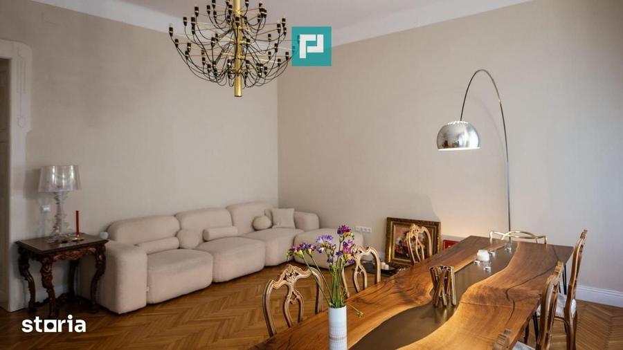 Apartament cu 2 camere în P-ța Unirii